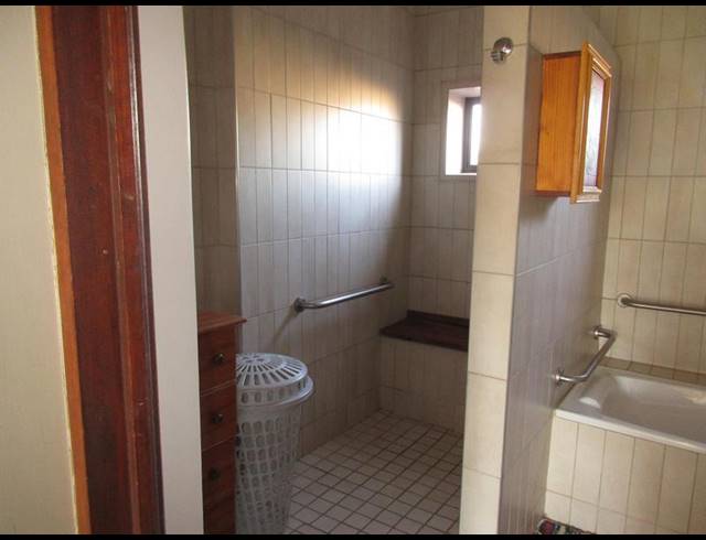 1 BEDROOM PROPERTY TO RENT IN RETIRE AT MIDSTREAM